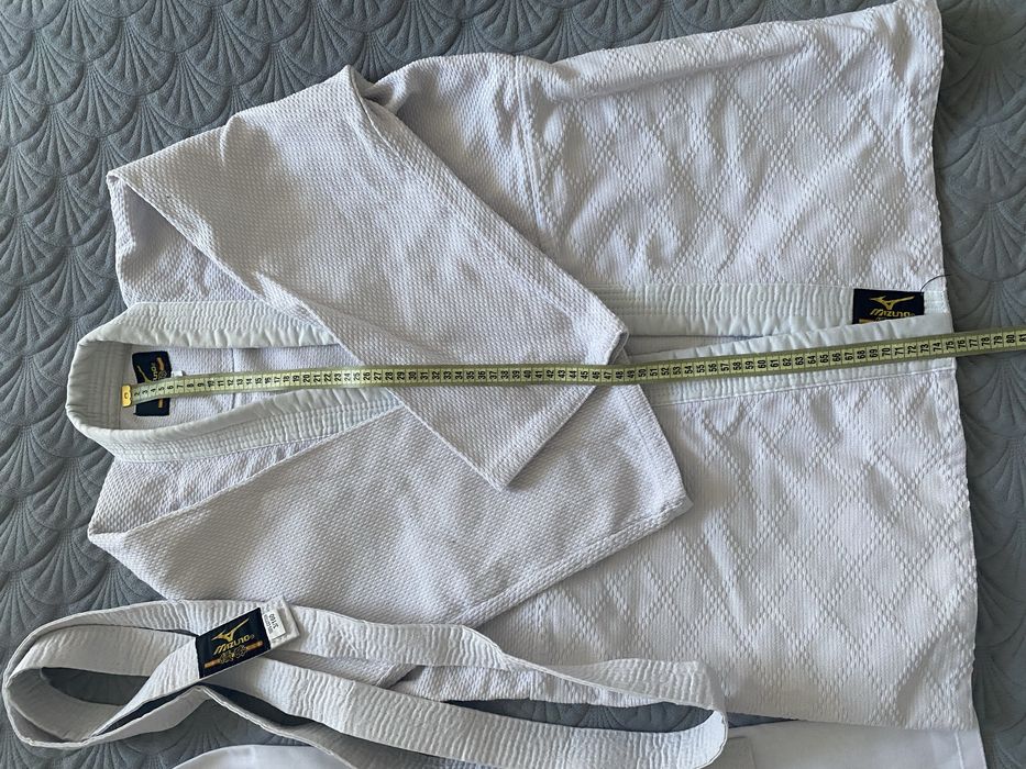 Продам кимоно для дэюдо 5000т