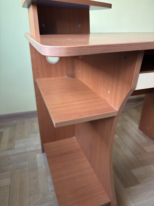 Бюро за офис, стая ,спалня