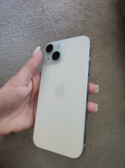Iphone 15 син оригинален