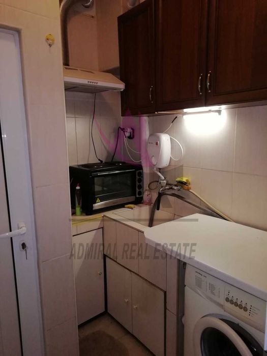 Дава се под наем Двустаен апартамент в Варна, Център - 55 кв.м за 350 € - Снимка #3