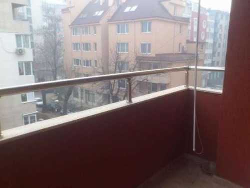 Тристаен имот в кв.Хиподрума