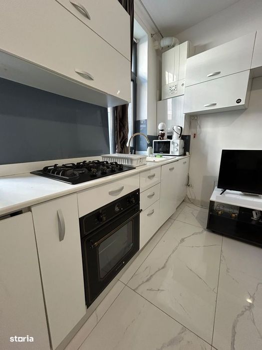 Apartament 3 Camere De Inchiriat