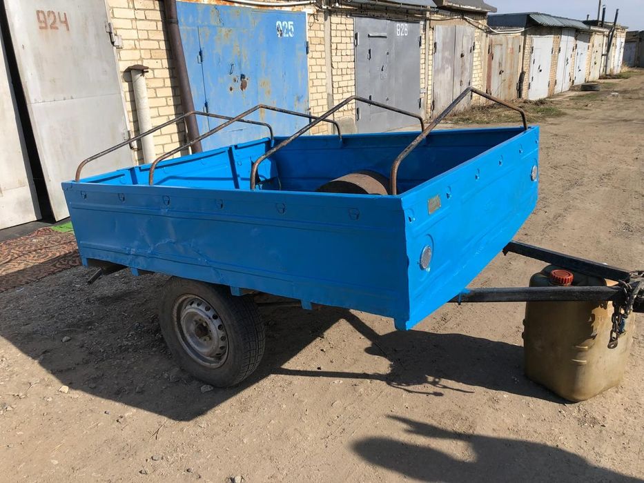Прицеп автомобильный