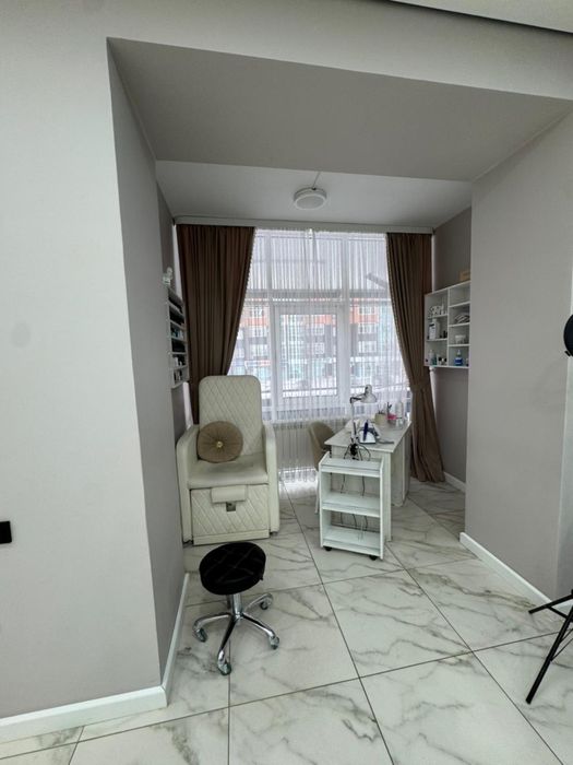 Сдам коммерческое помещение