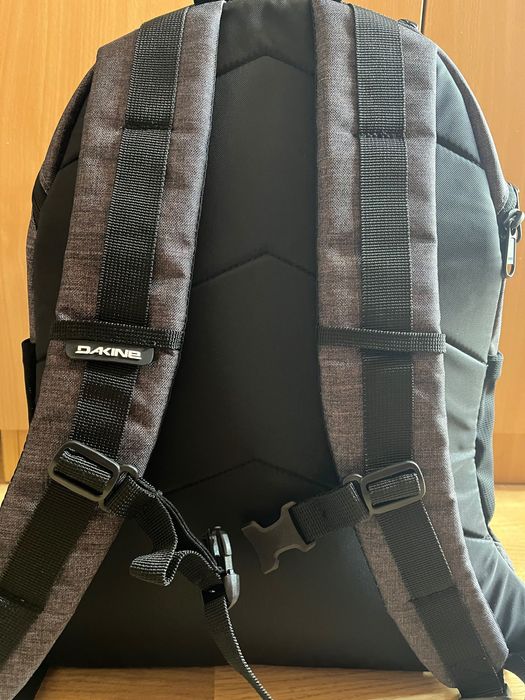 Раница Dakine WNDR Pack 18L