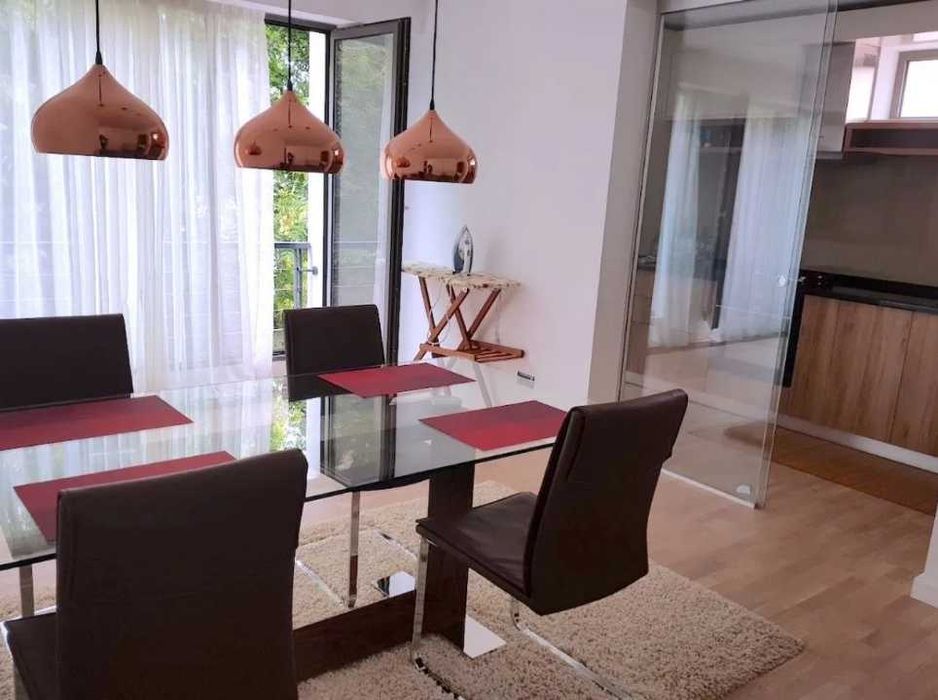 Дава се под наем Едностаен апартамент в Бургас, Изгрев - 40 кв.м за 188.7 € - Снимка #1