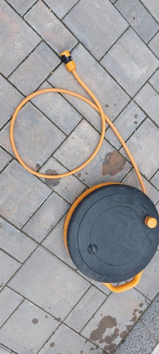 Furtun  pe tambur  Fiskars