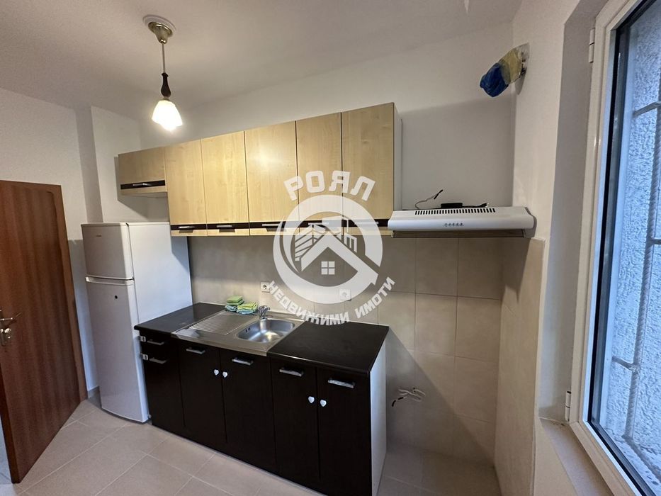 Продава се Тристаен апартамент в Пловдив, Кючук Париж - 86 кв.м за 1546 €/кв.м - Снимка #2