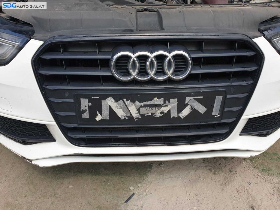 Grila cu Sigla Emblema de pe Bara Spoiler Fata Audi A4 B8 B8.5 Sline S-line Facelift 2012 - 2016 [C5434]