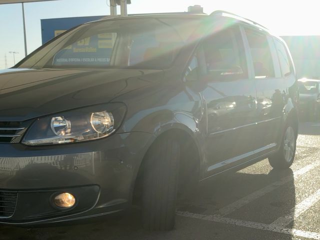 Volkswagen Touran 1.6 TDI Advance 2011