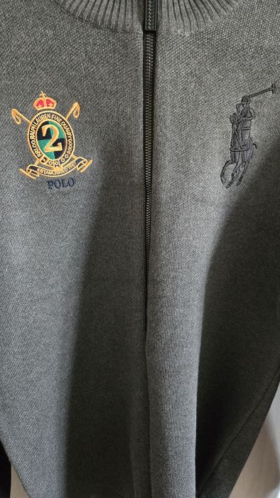 Продам новую  POLO