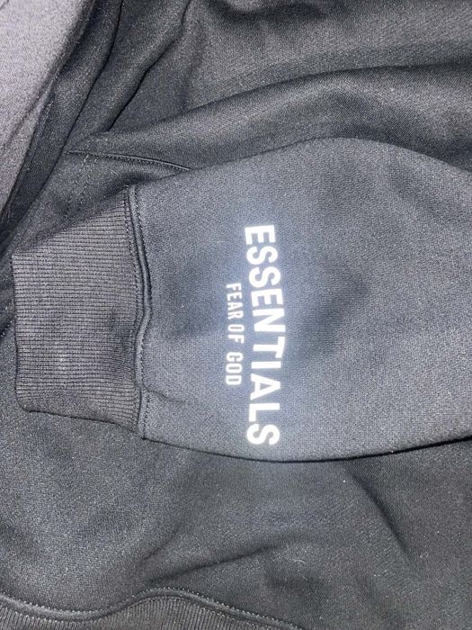 Essentials мъжки екип