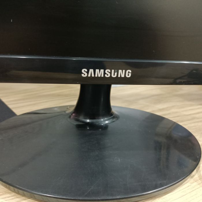 Монитор Самсунг 22 диагональ