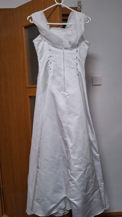 Vand rochie de mireasa