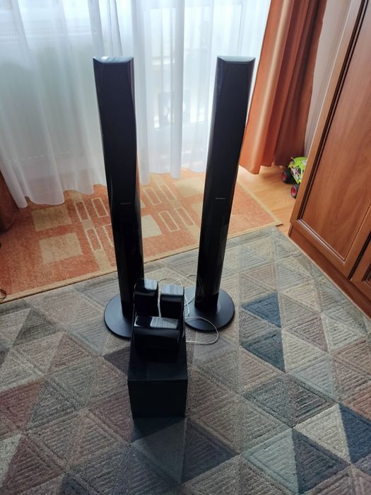 Sateliți Panasonic