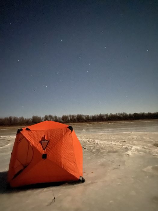 Зимняя палатка для рыбалки