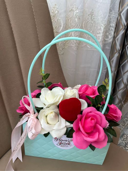 Цветы из мыльных роз!