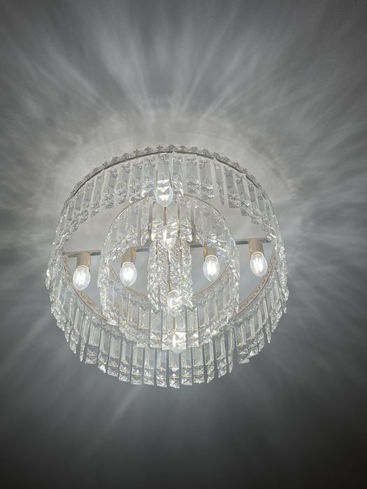 Люстра , в гостиную