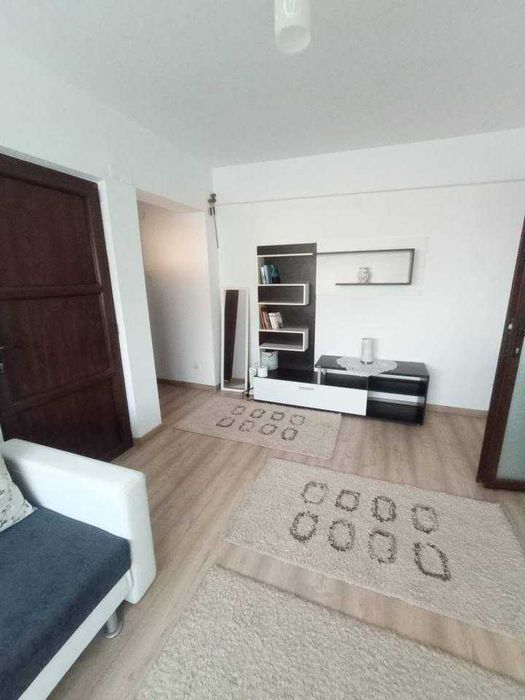 Închiriez apartament central, București, 2 camere — fotografia 1