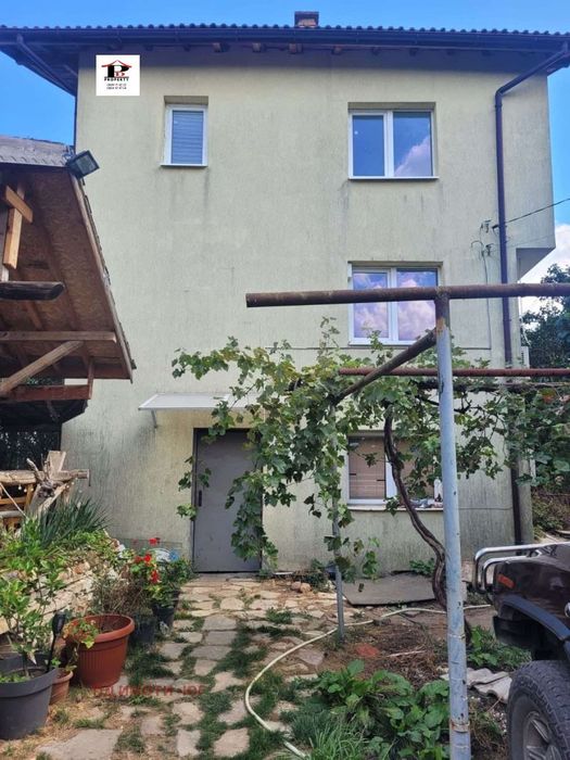 Продава се Къща в с. Негушево, Област София-област - 300 кв.м за 884 €/кв.м - Снимка #2