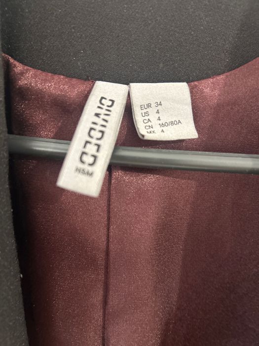 H&M сако и BCBGmaxazria Body
