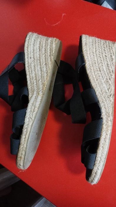 Дамскичерни сандали с ластик номер 41