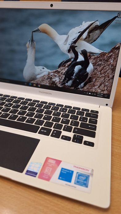 Laptop Thomson NEO 14A slim,rapid,5V DC