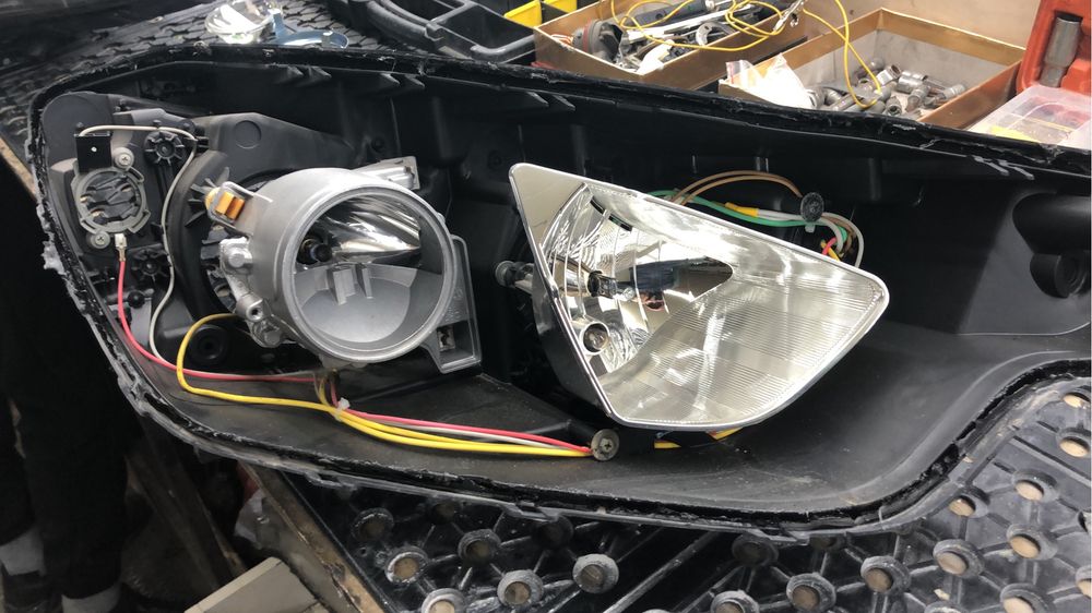 Ремонт фар Авто свет Би Лэд