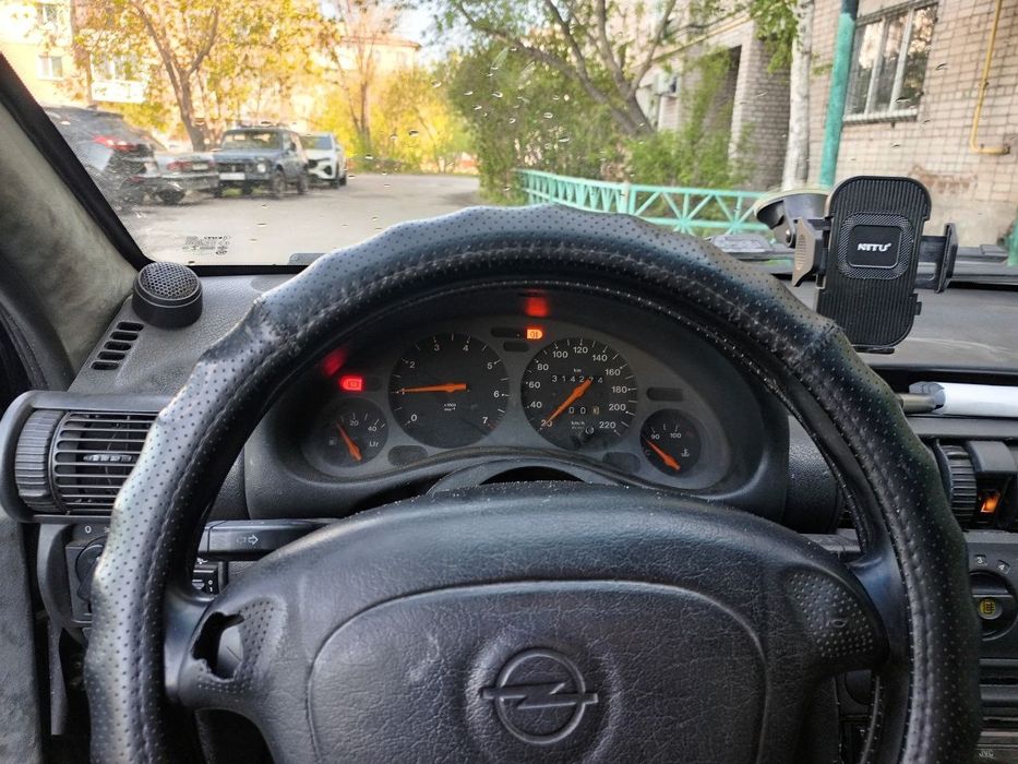 Продам opel tigra