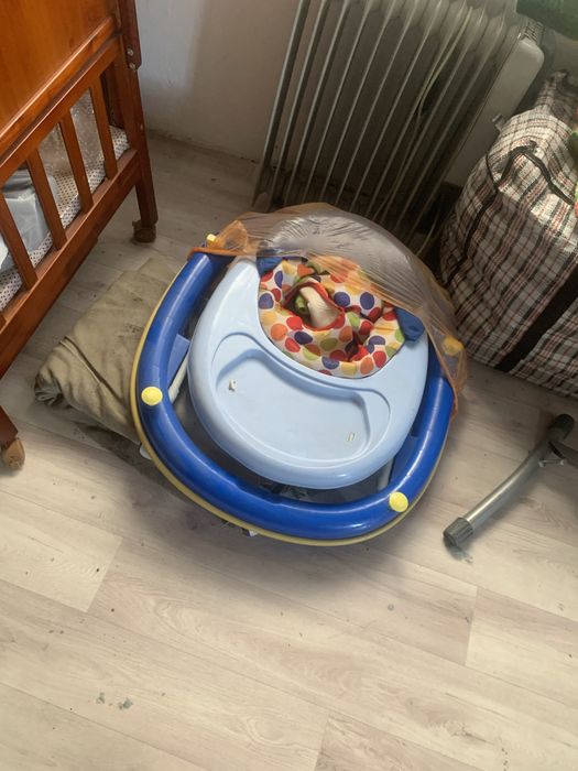 Продаю ходунок детский