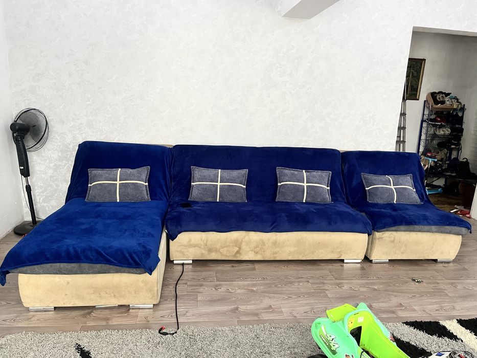 Продам диван большой
