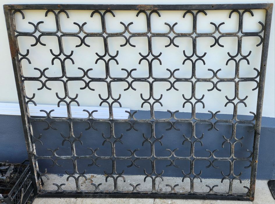 Grilaj ferestre/geamuri