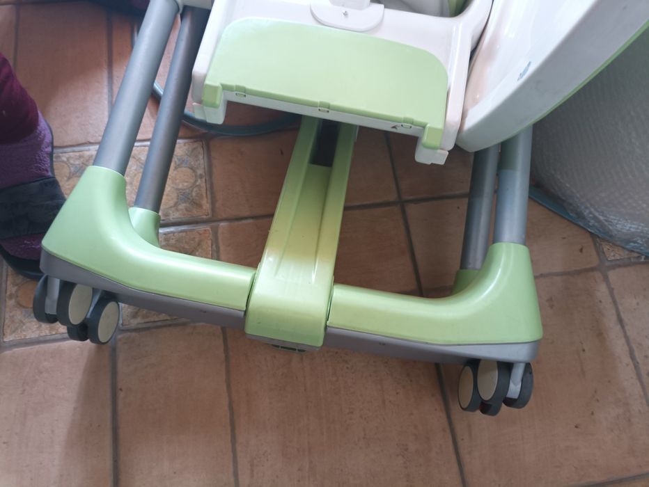 Premergător / Scaun de masa copii pappa diner free style mind follow m