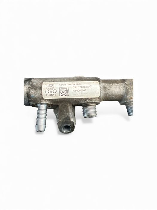 Rampa injectoare cu senzor Volkswagen Tiguan 5N 2012 cod 03L130089P