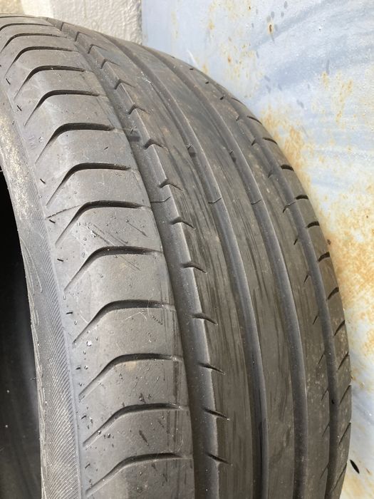Anvelopa 225.50 RZ 17 . Cauciuc 225 50 17 RZ