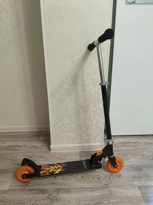 Продам самокат детский