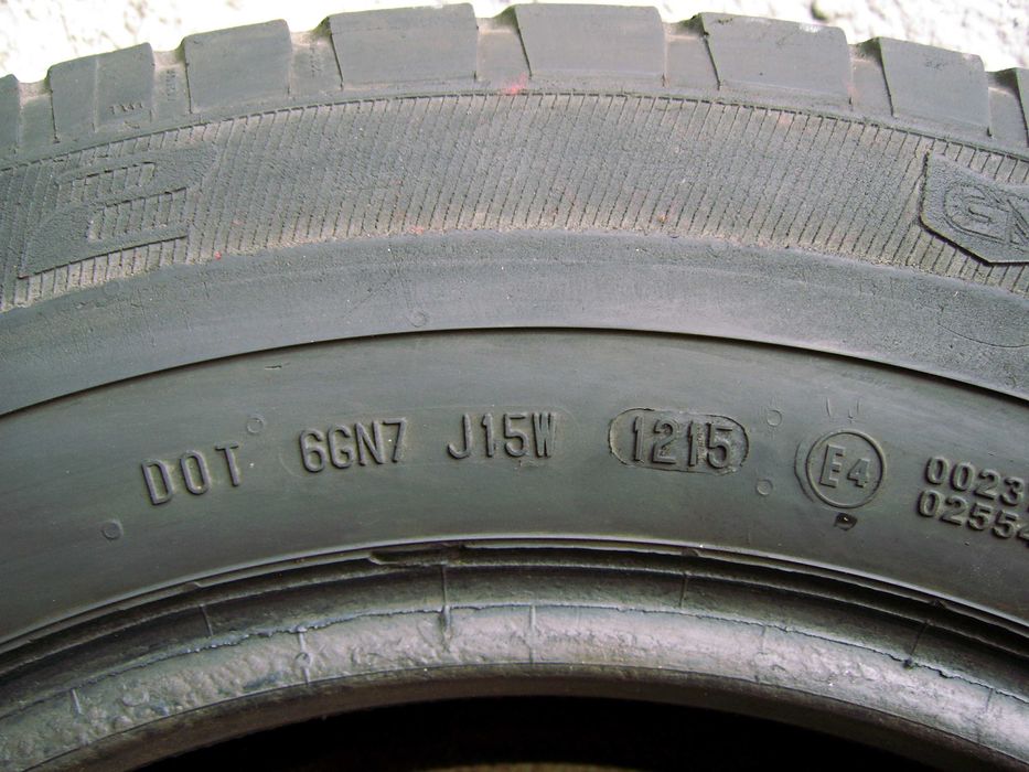 Гуми за бус  215 75 16 и 205 75 16 единични бройки