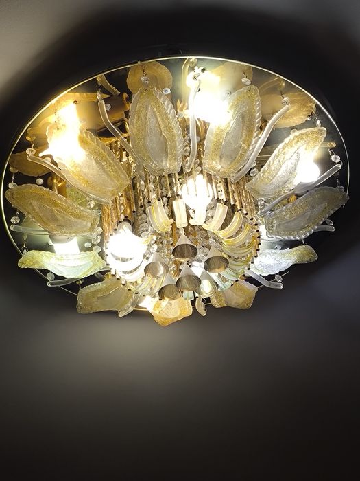 Люстра , девять лампочек , два ряда