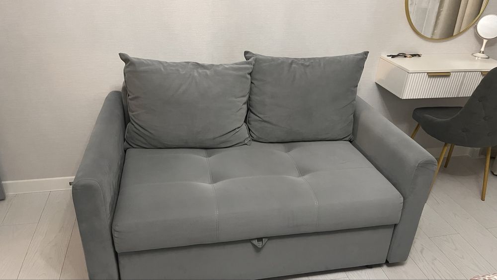 Продам диван полуторка