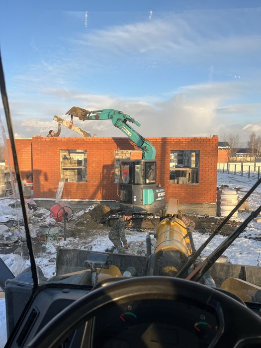 Услуги миниэкскаватора