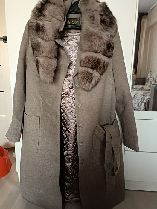 Продам пальто зимний