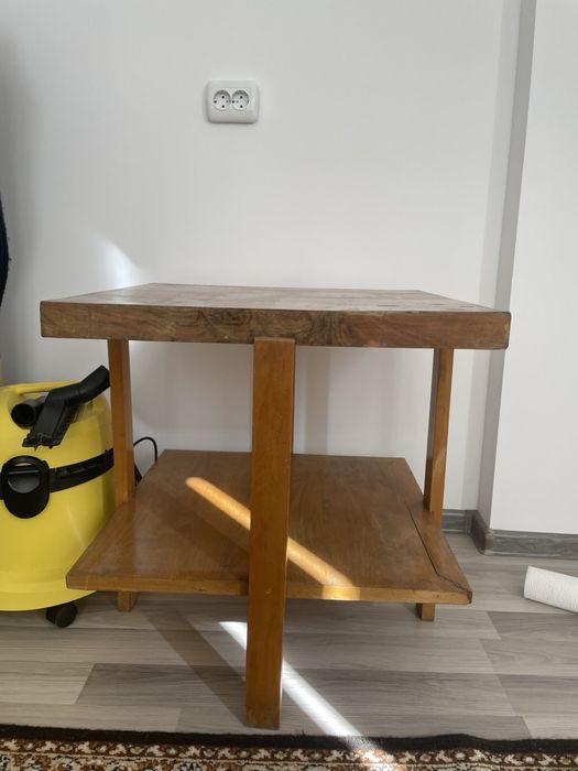 Помощна Ретро масичка квадрат 60/60