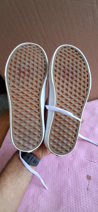 Teniși vans mărimea 35