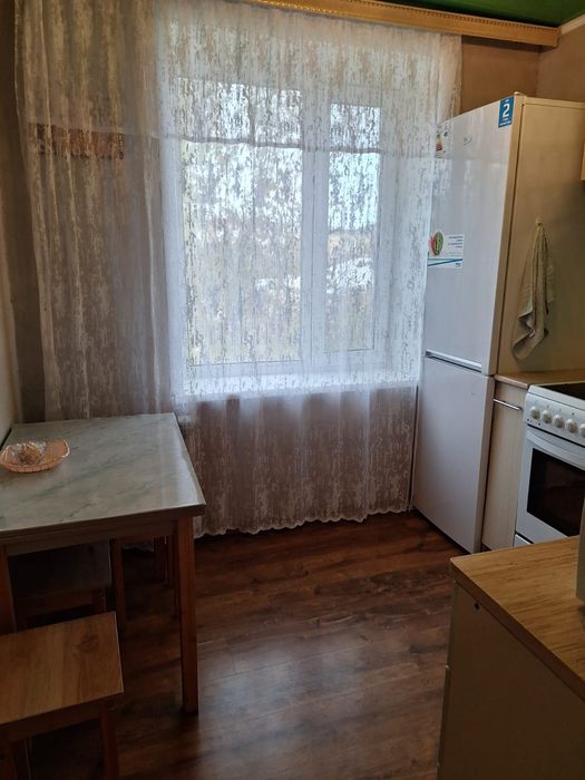 Сдается  2х ком квартира, центр