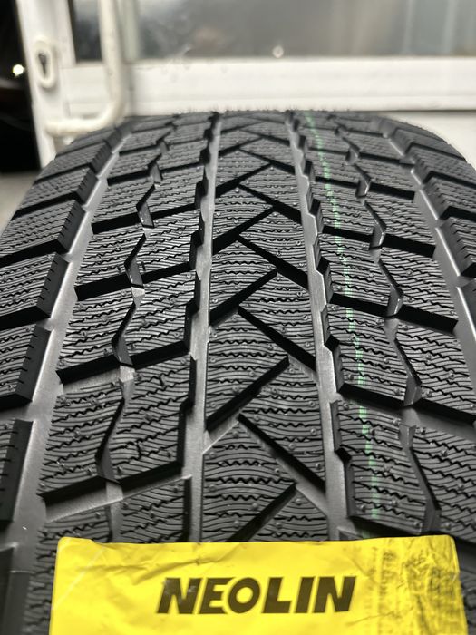 Нови зимни гуми NEOLIN L8 245/40R19 98V XL НОВ DOT БОРД 2454019