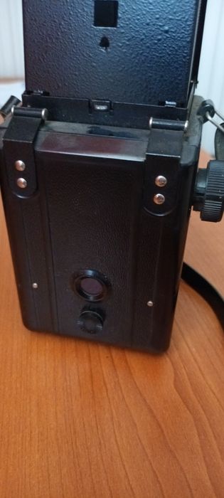 Vand aparat foto vechi Lubitel 2