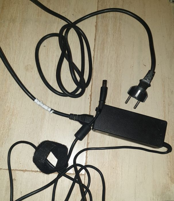 Incarcator alimentator HP original 90W 19v 4.74a PPP012H-S