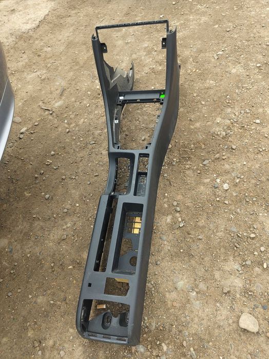 Vând casetofon ventilație și tot chitul