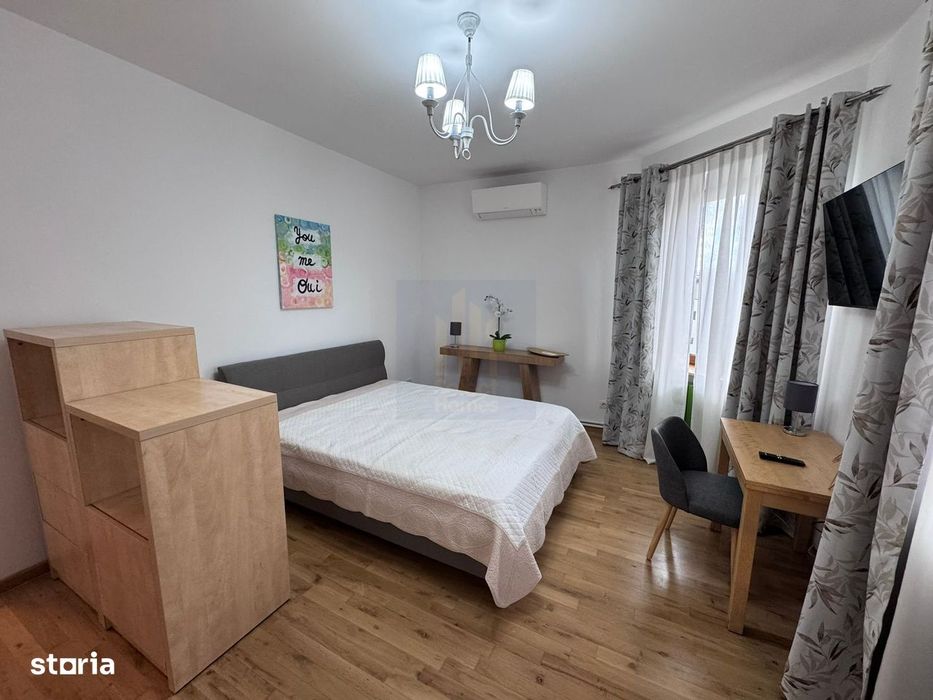 Studio cu dressing de inchiriat *Piata Romana - Dacia*