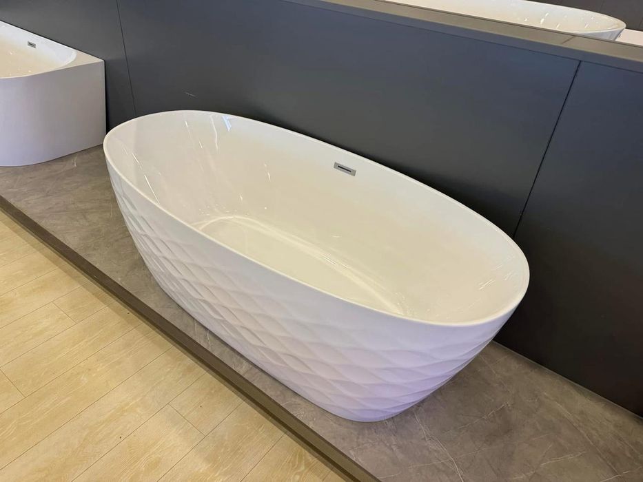 Отдельностоящая ванна